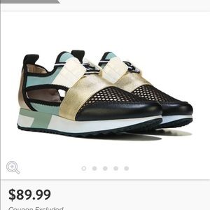 Brand new Steve Madden sneakers